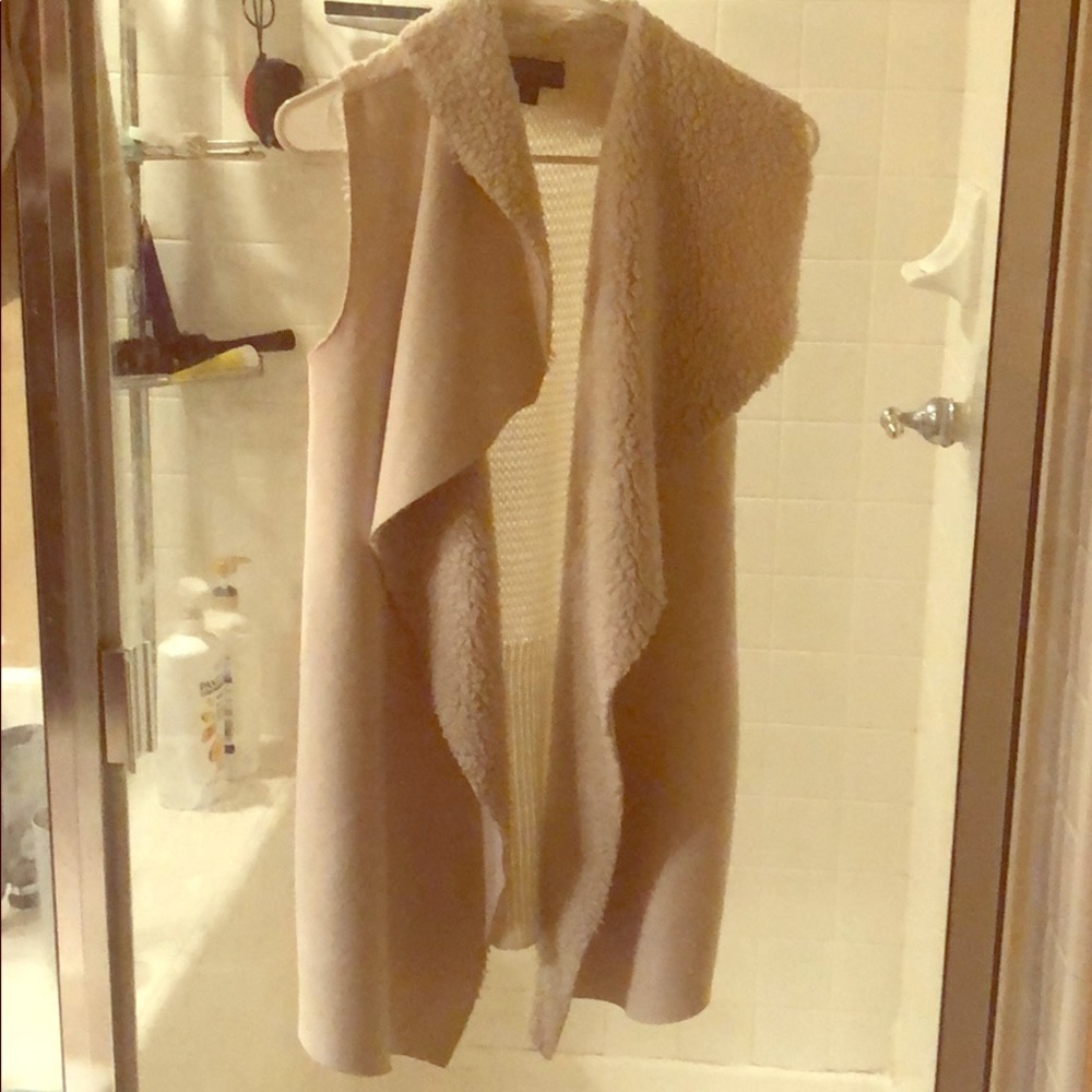 White Sleeveless Long cardigan
